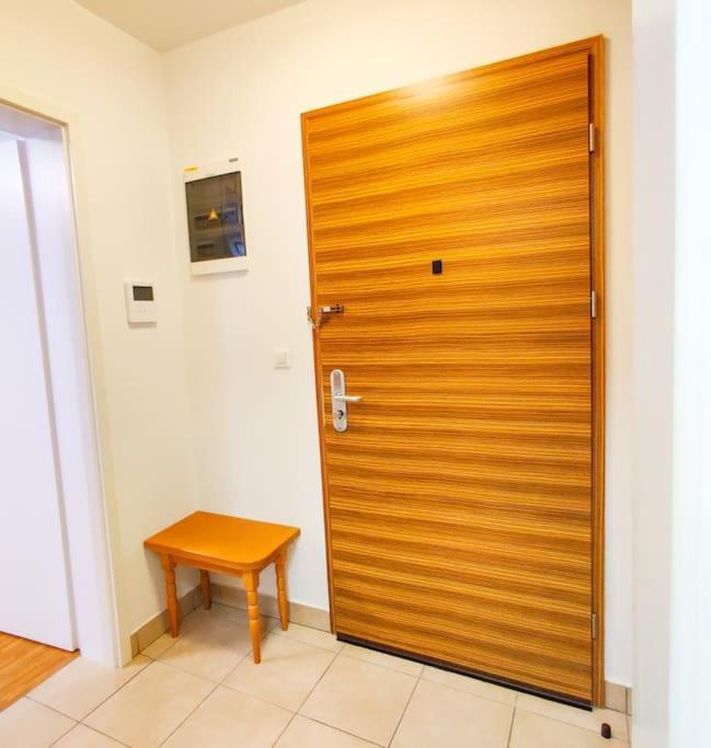 Alpine Nest Apartment Блед Екстериор снимка