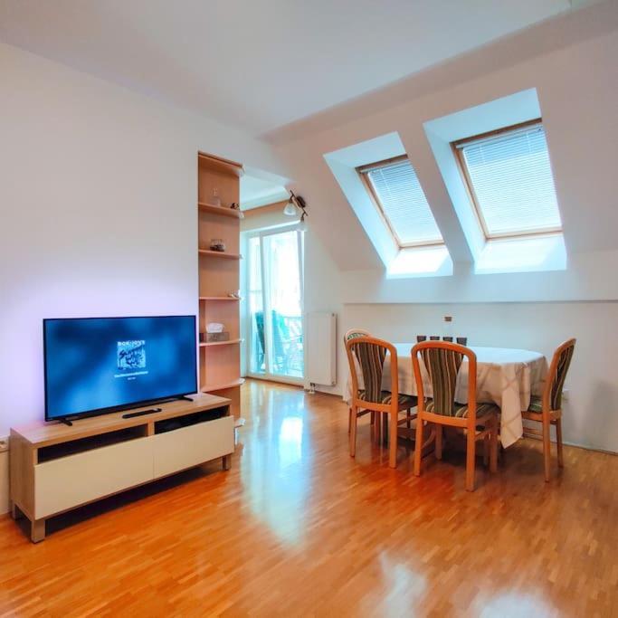 Alpine Nest Apartment Блед Екстериор снимка